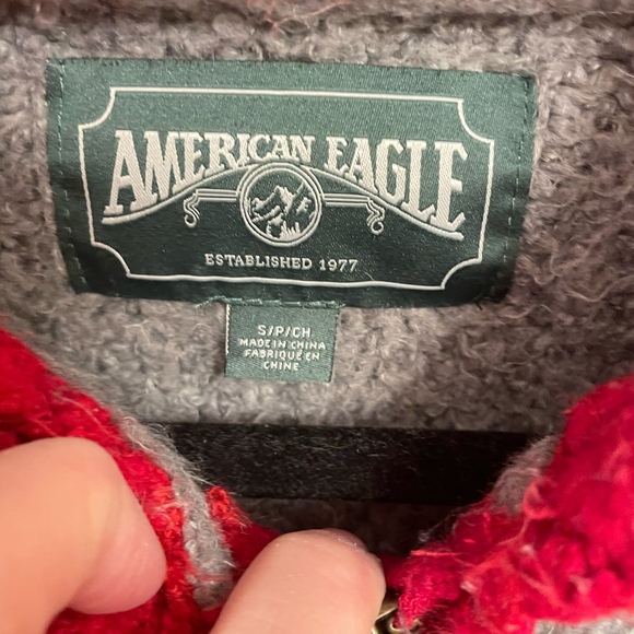 Vintage Women’s American Eagle Sweater Size S - Picture 2 of 4